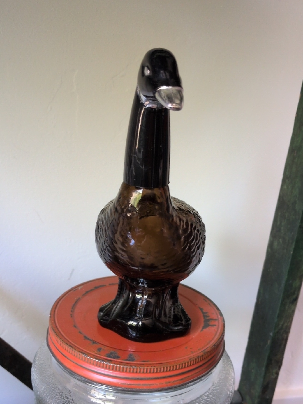Vintage 1970s Avon Canada Goose Brown Glass Perfume Cologne Bottle Decanter - Picture 4 of 12
